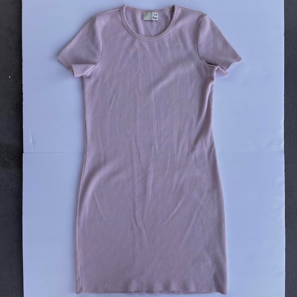 wilfred free ribbed t-shirt dress - Picture 3 of 4